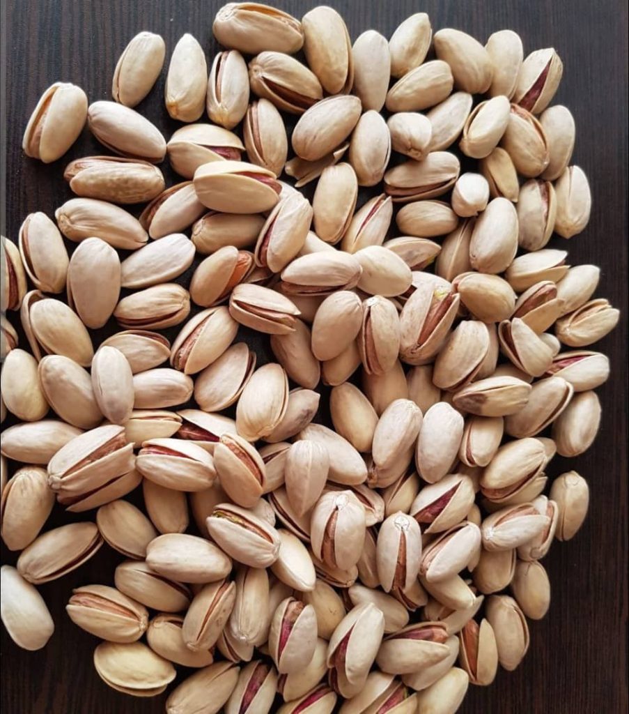 پسته بادامی ممتاز